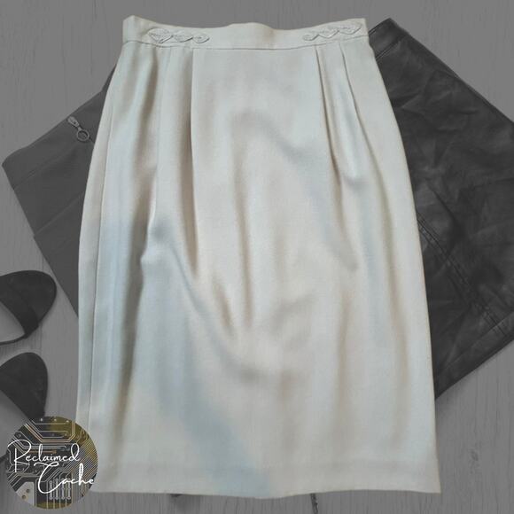 Light Tan Pencil Skirt - Size 6P - Picture 1 of 5